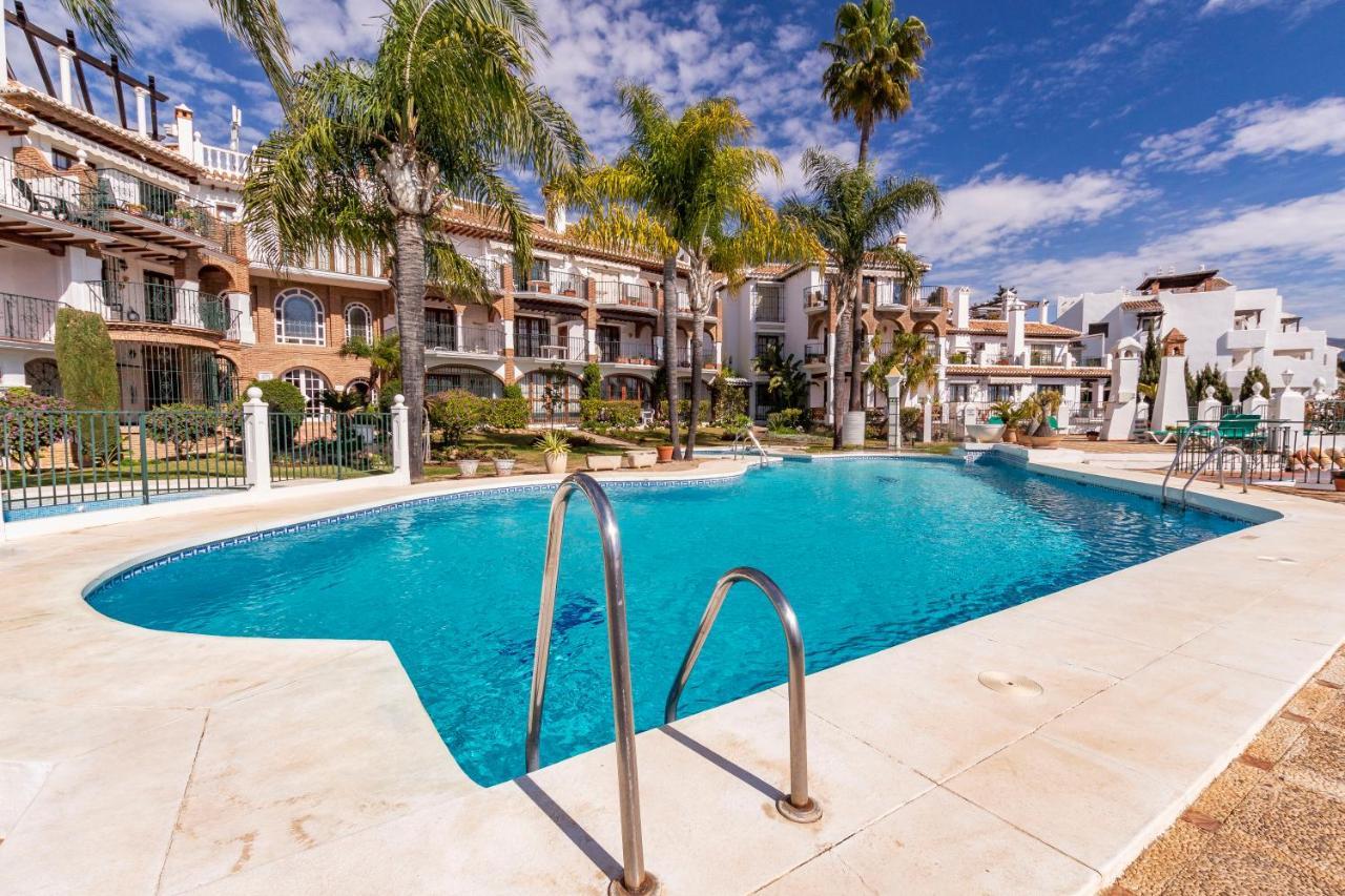 Sanders Golf - Lovely Two-Bedroom Apartment With Shared Pool MIJAS COSTA Exterior photo